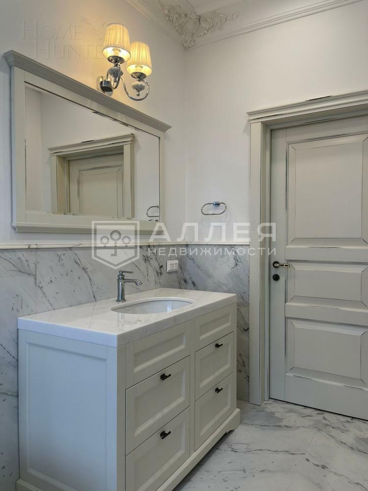 2-этажный таунхаус 270 м² с отделкой