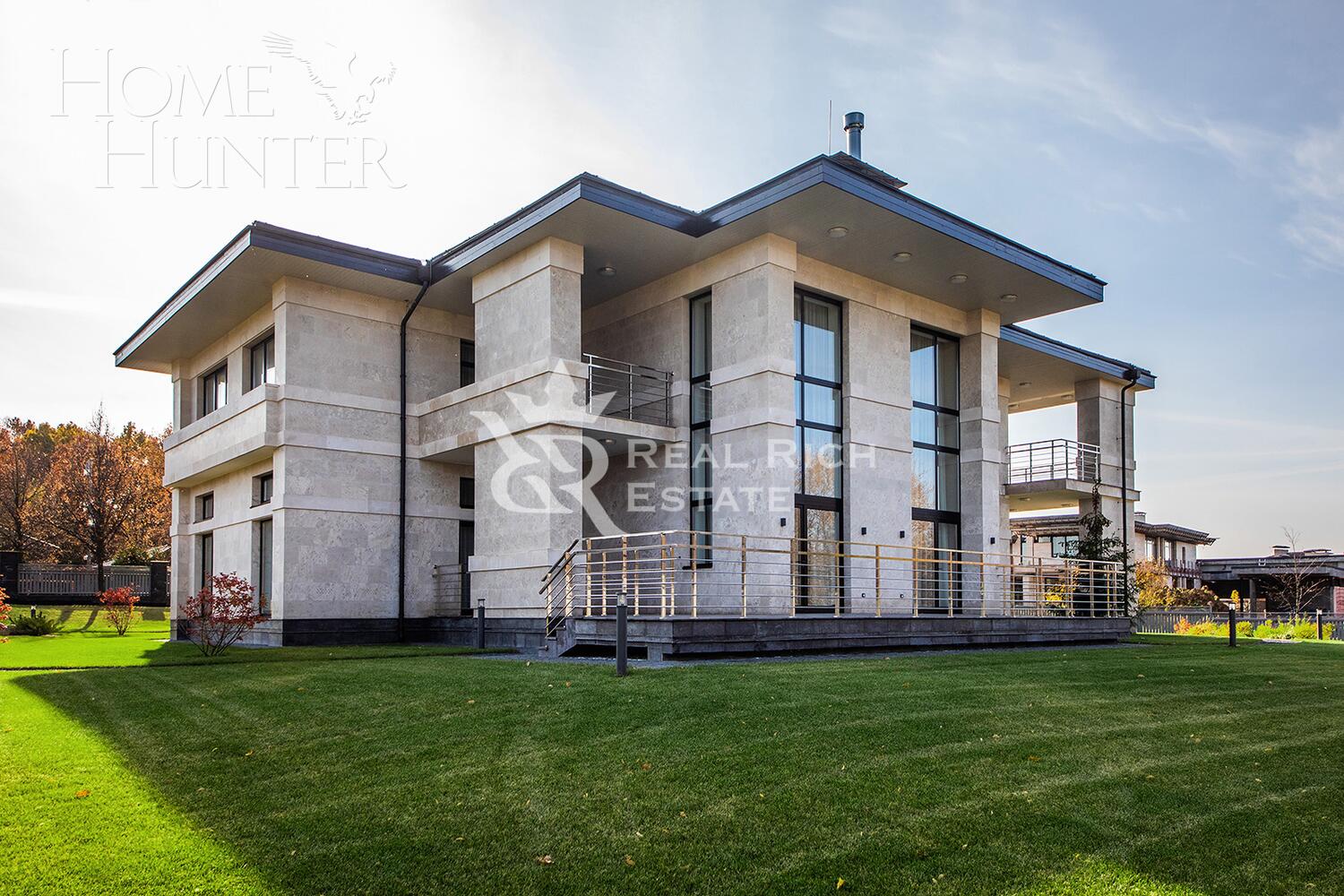 2-этажный коттедж 1 017.21 м² с отделкой