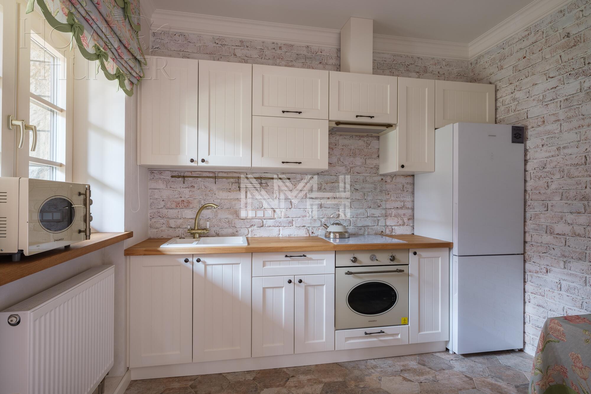 2-этажный коттедж 950 м² без отделки