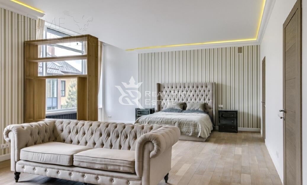 3-этажный таунхаус 360 м² с отделкой