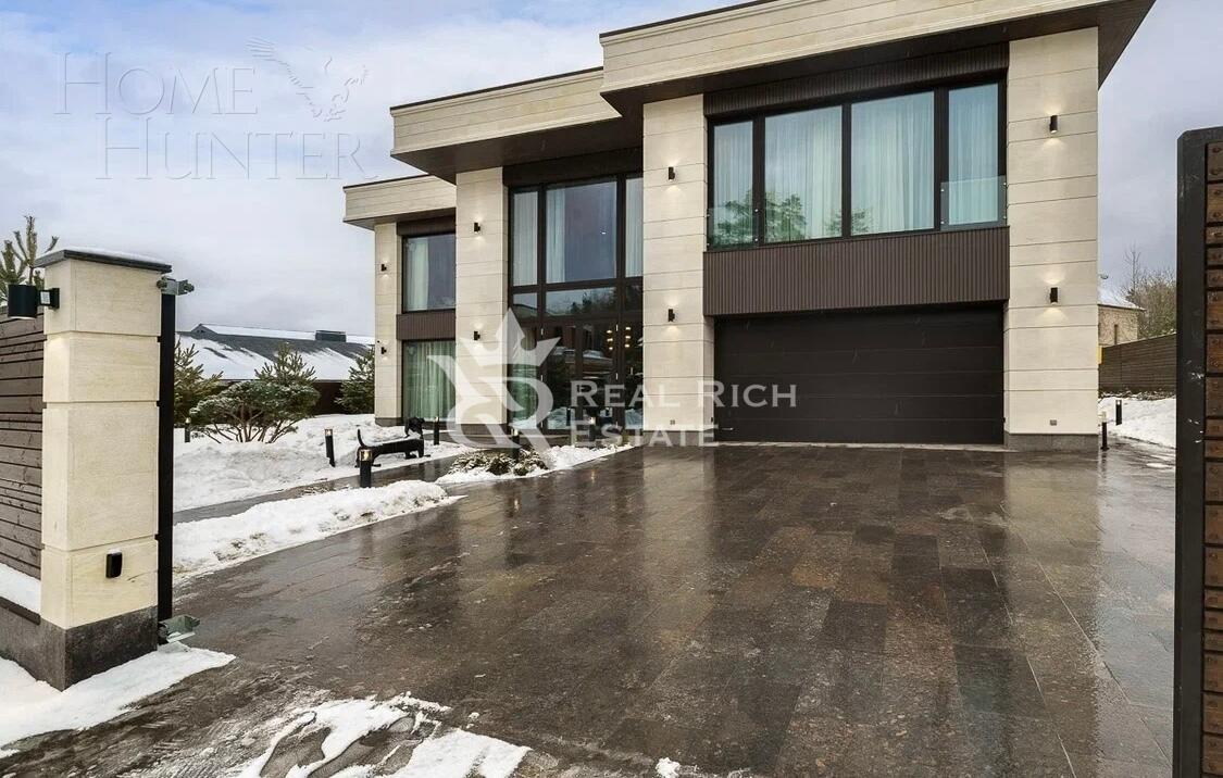 2-этажный коттедж 787.3 м² с отделкой