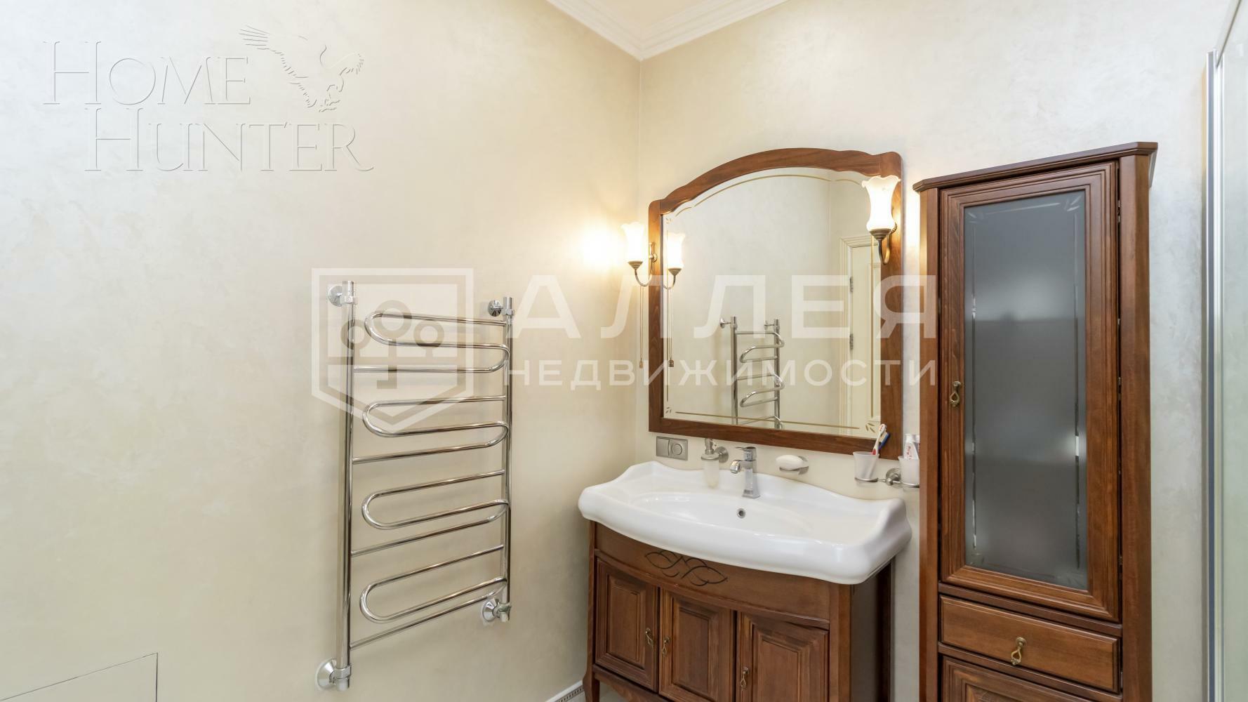 3-этажный коттедж 360 м² без отделки