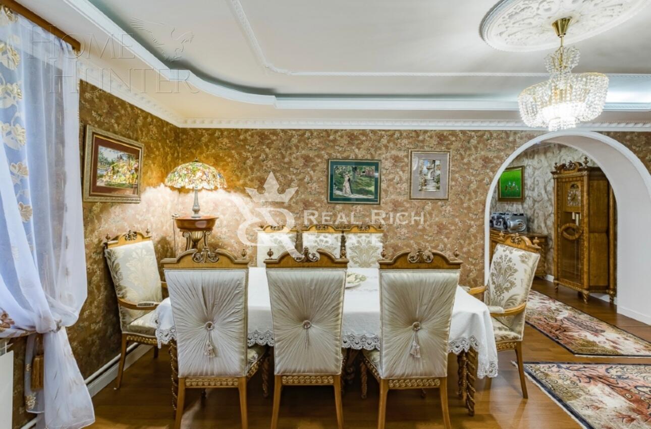 2-этажный коттедж 750 м² с отделкой