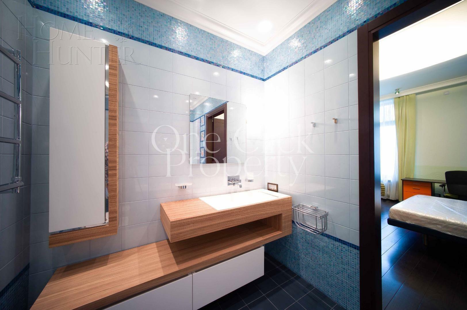 5-КОМН. КВАРТИРА С ОТДЕЛКОЙ 225 М² НА 5 ЭТАЖЕ