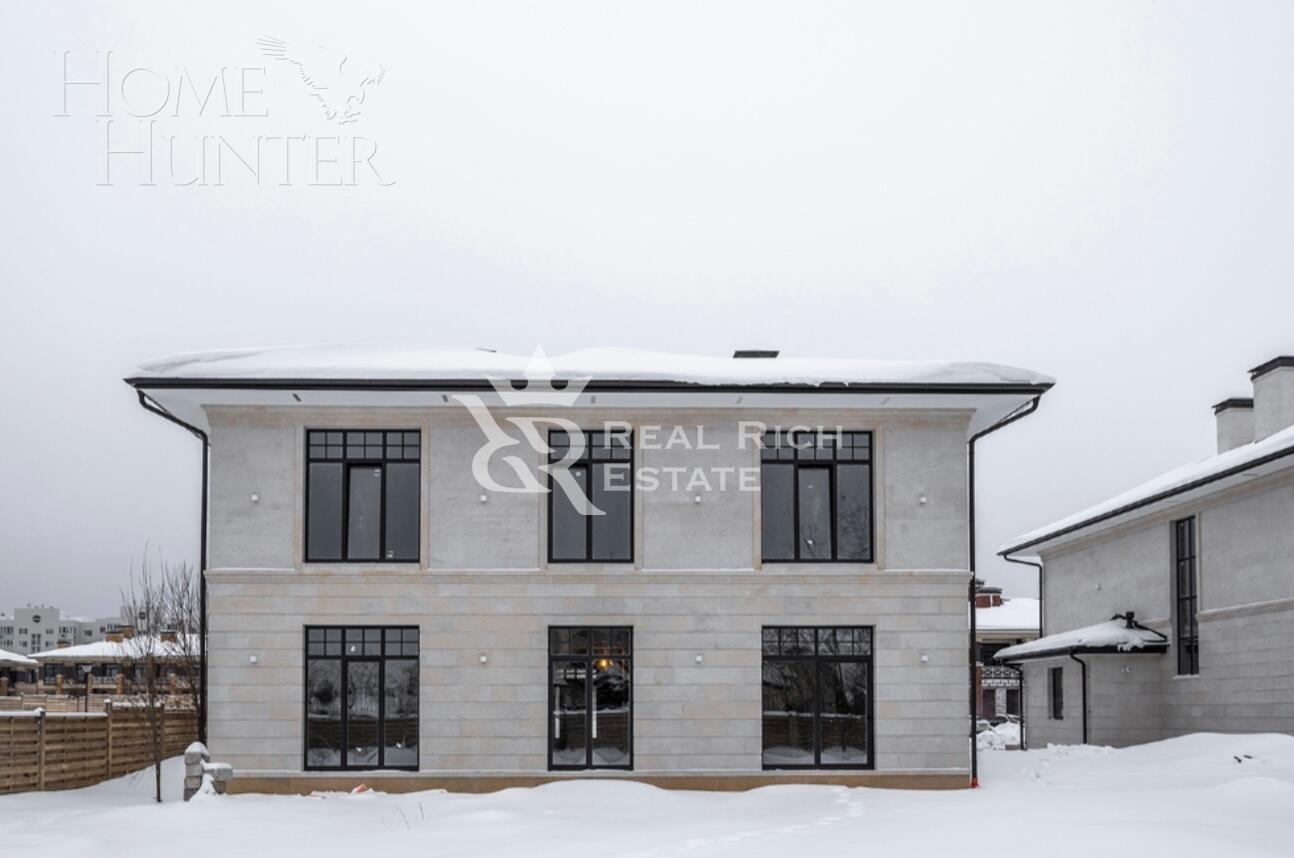 2-этажный коттедж 440 м² без отделки