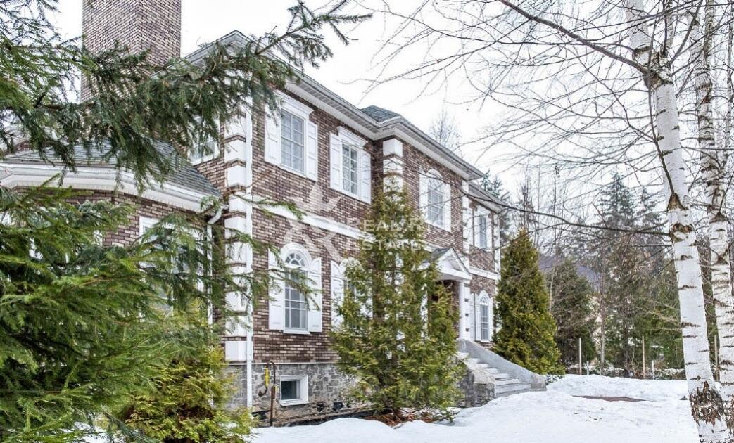 2-этажный коттедж 380 м² с отделкой