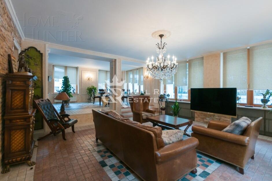 2-этажный коттедж 600 м² с отделкой