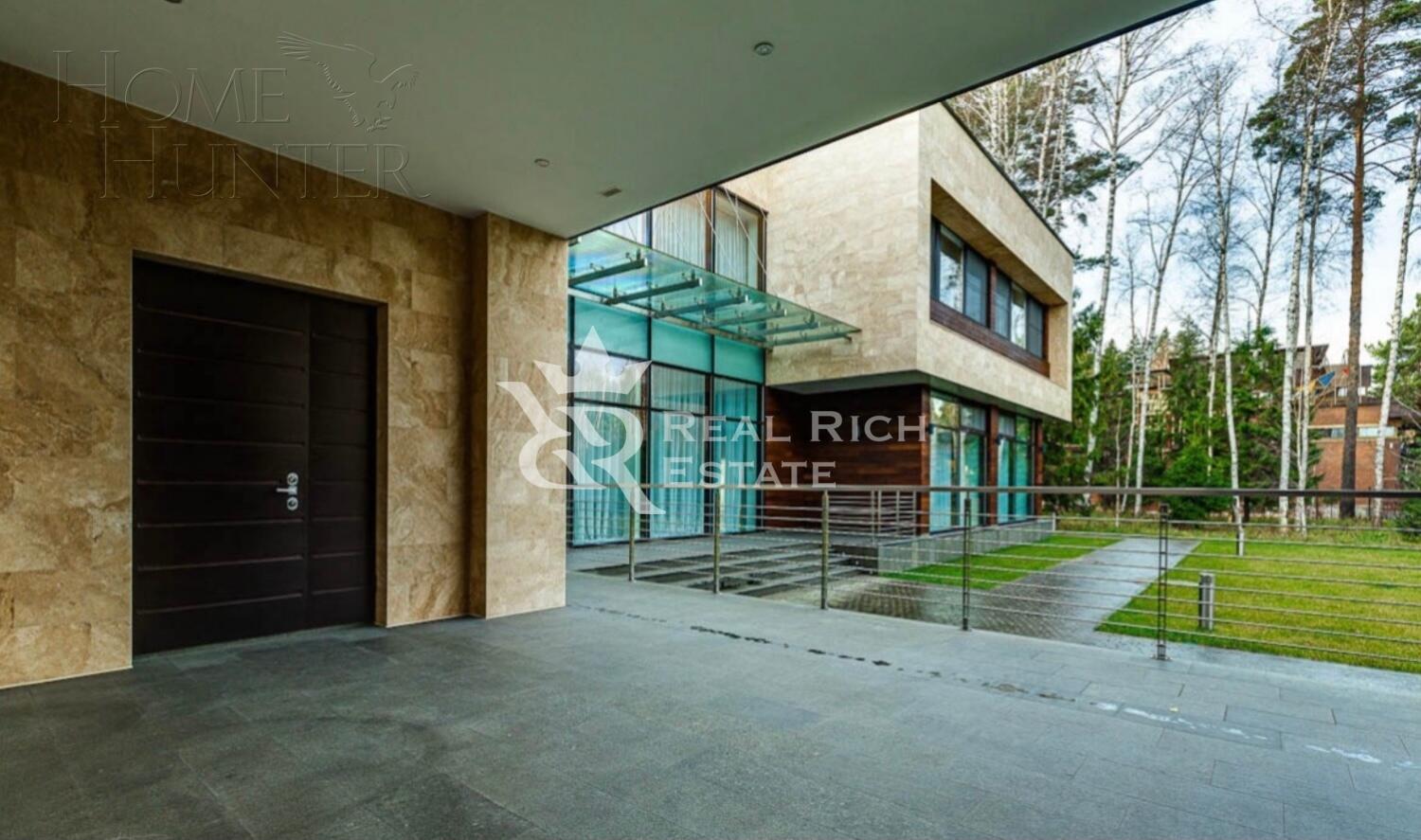 2-этажный коттедж 1 700 м² с отделкой