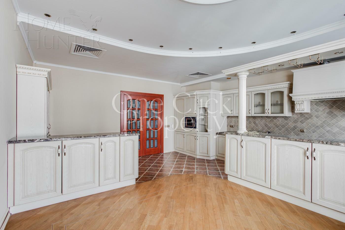 6-КОМН. КВАРТИРА С ОТДЕЛКОЙ 412 М² НА 4 ЭТАЖЕ