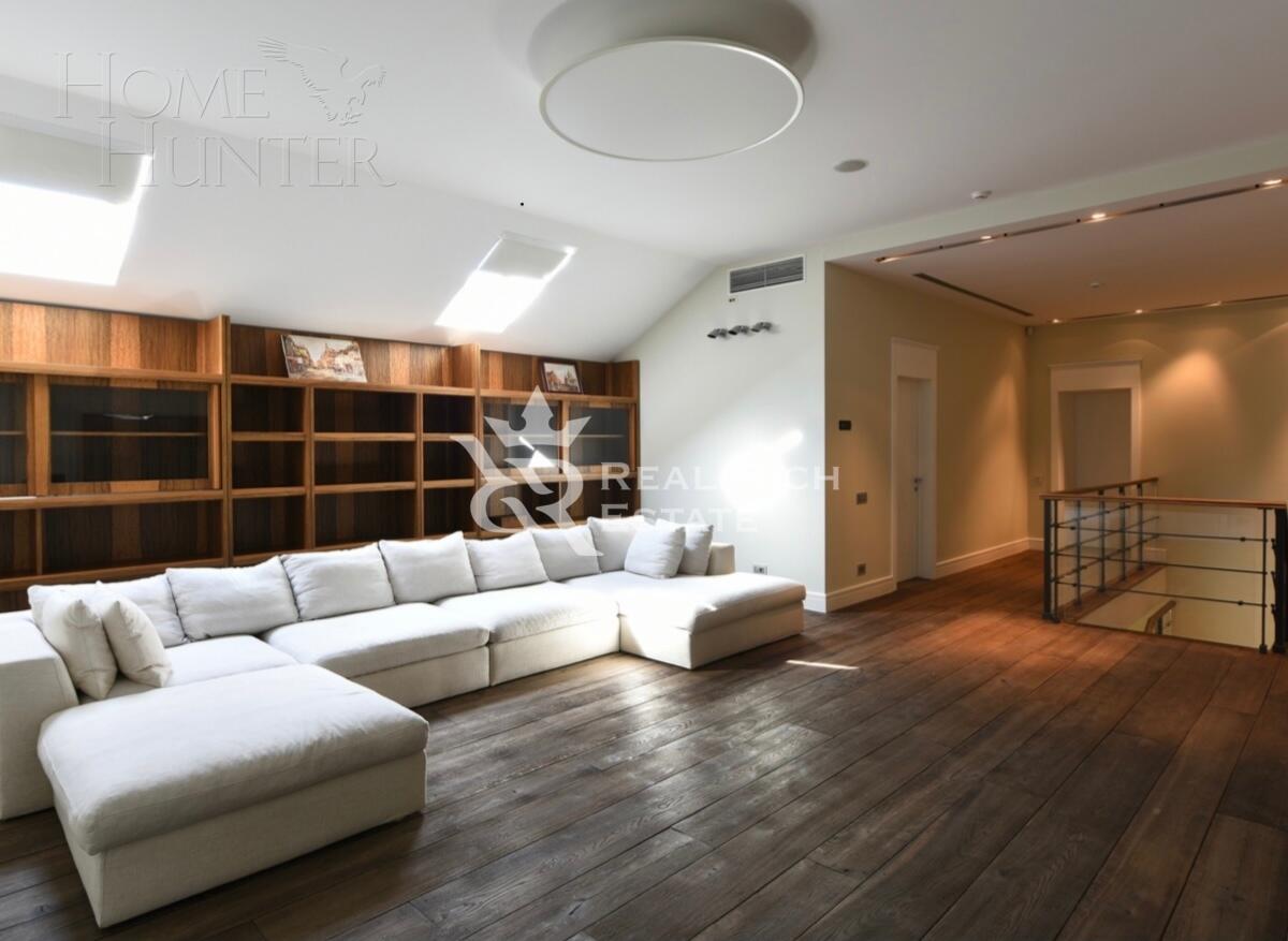 2-этажный коттедж 921.2 м² с отделкой