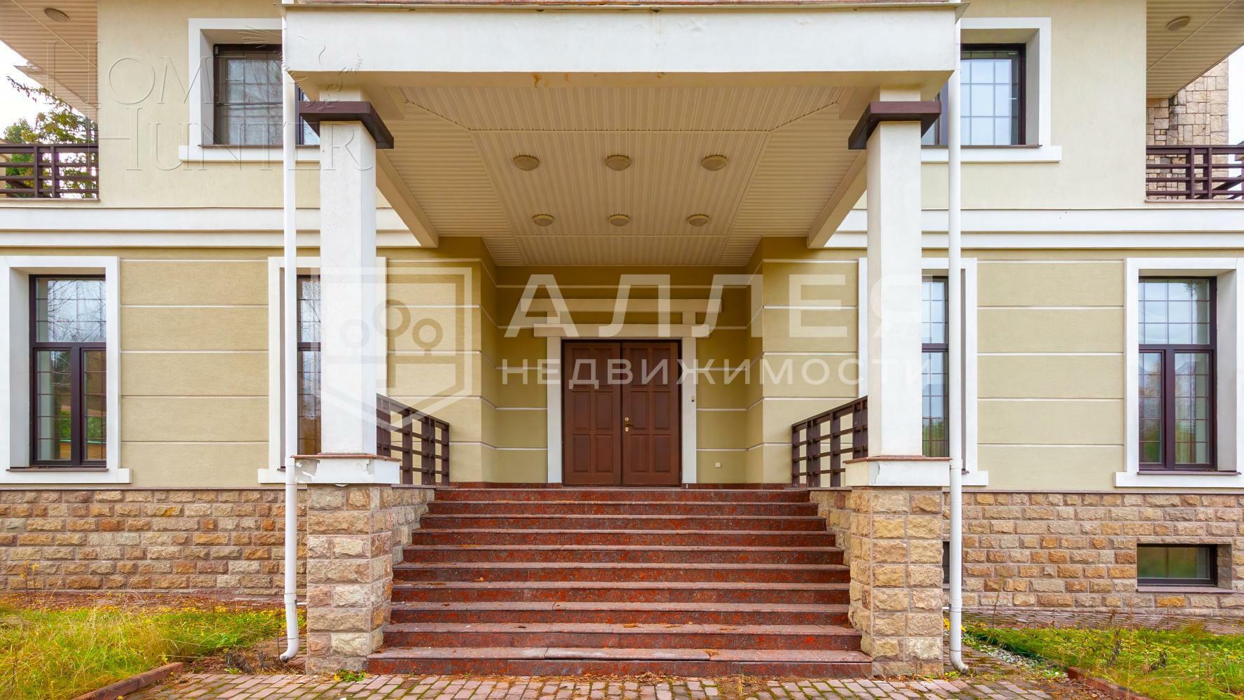 2-этажный коттедж 640 м² с отделкой
