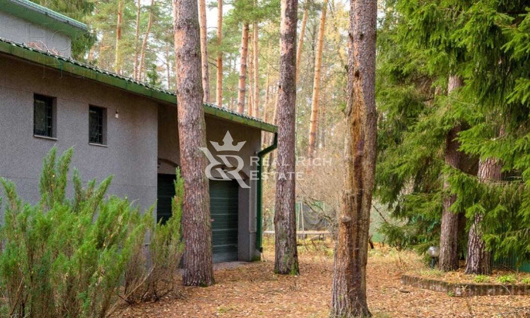 2-этажный коттедж 653 м² с отделкой