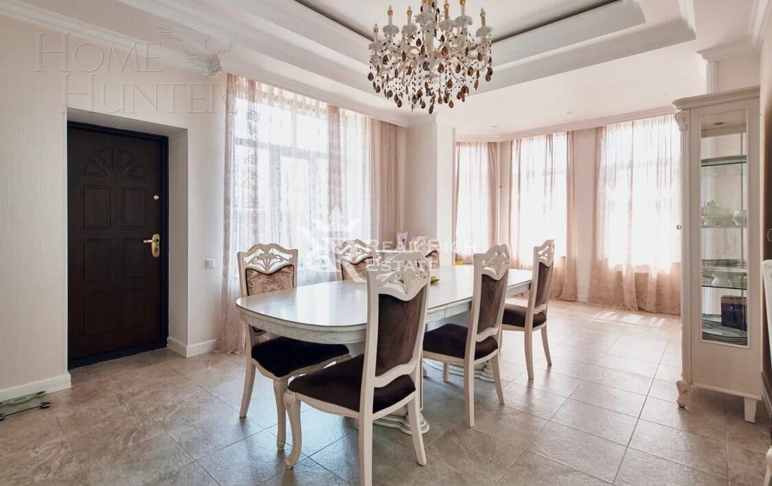 2-этажный коттедж 600 м² с отделкой