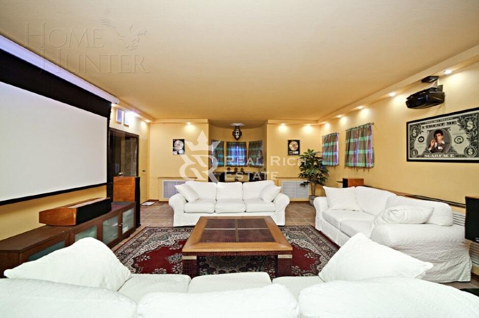 2-этажный коттедж 450 м² с отделкой