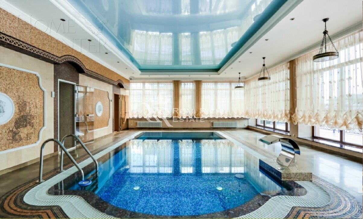 2-этажный коттедж 1 000 м² с отделкой