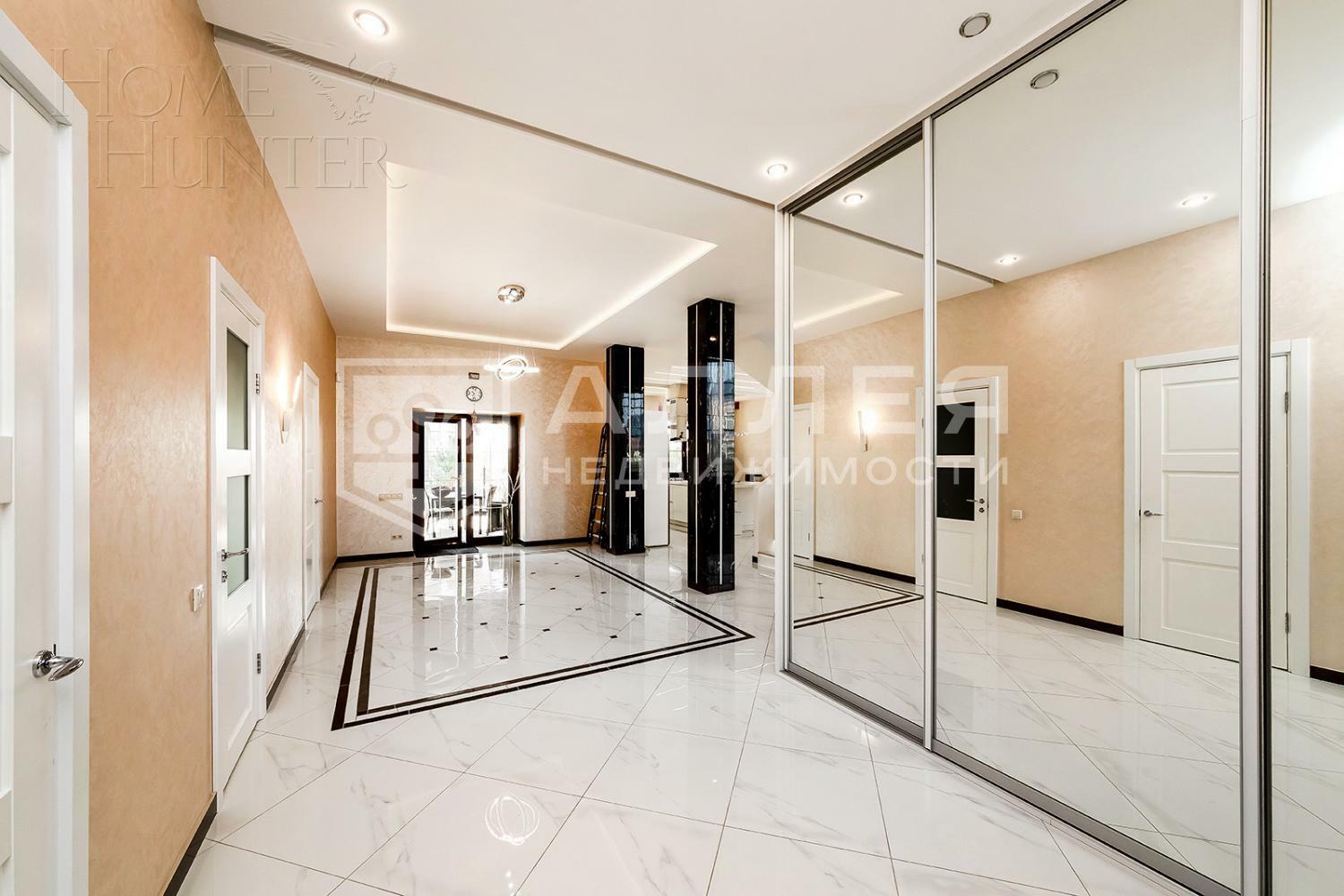 2-этажный коттедж 300 м² с отделкой