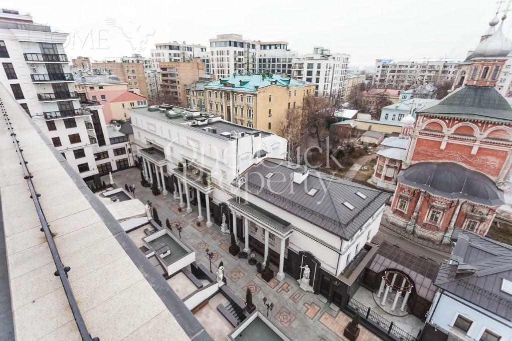 9-КОМН. КВАРТИРА БЕЗ ОТДЕЛКИ 486 М² НА 3 ЭТАЖЕ