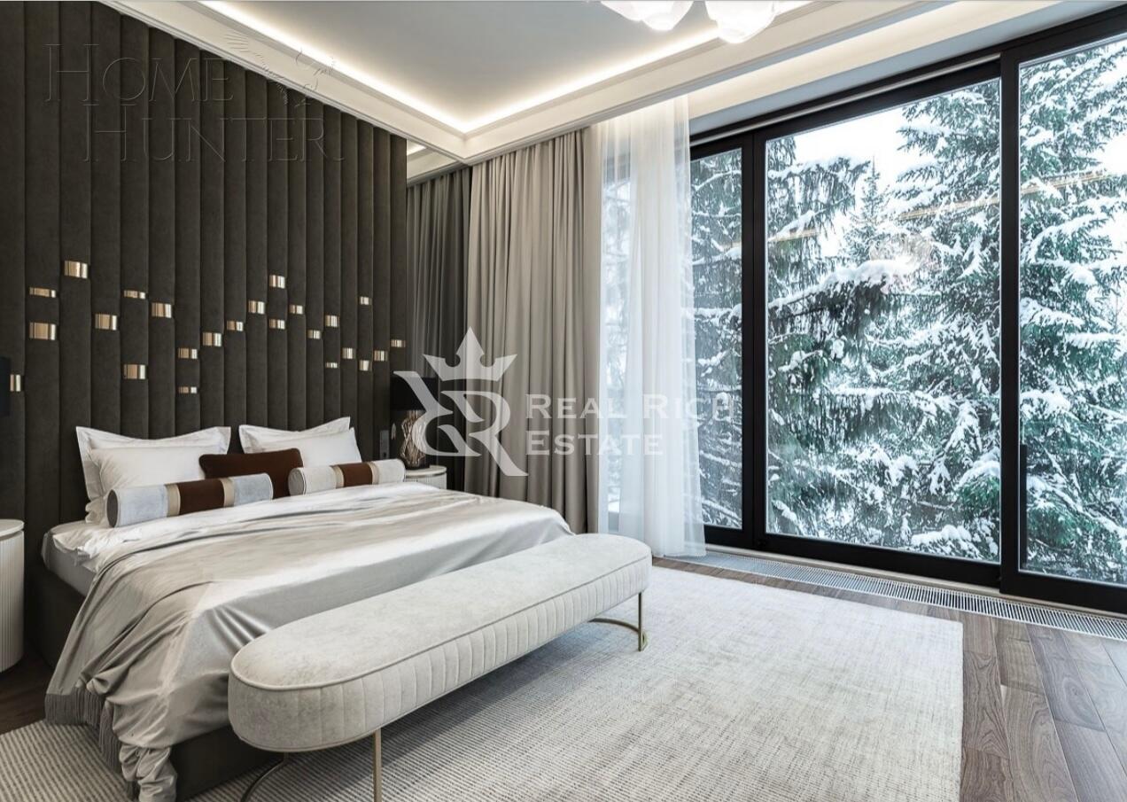 2-этажный коттедж 1 400 м² без отделки