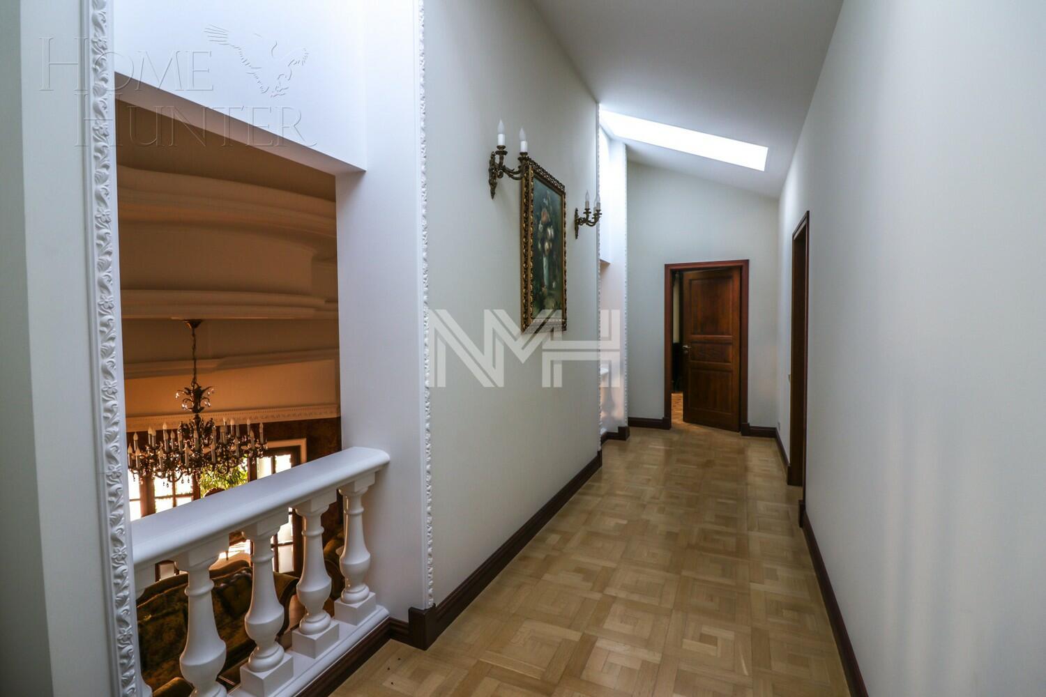 2-этажный коттедж 810 м² с отделкой