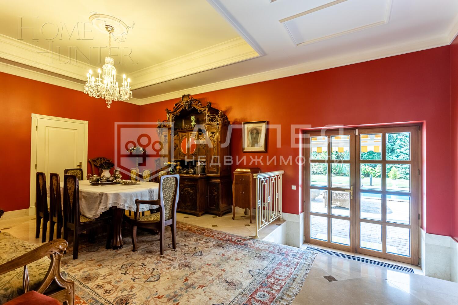 3-этажный коттедж 650 м² с отделкой