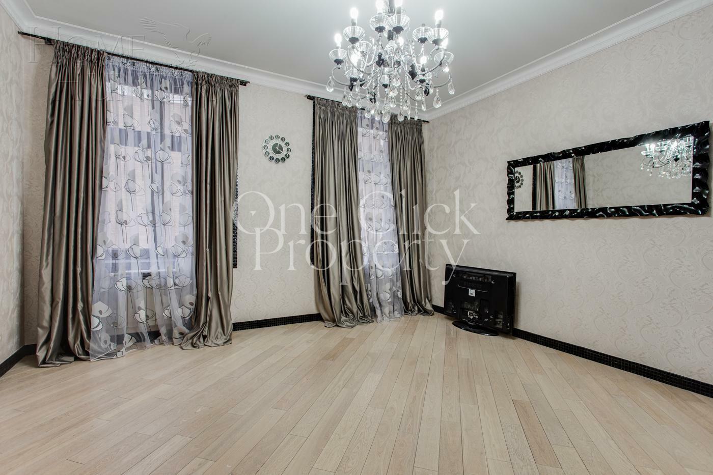 4-КОМН. КВАРТИРА С ОТДЕЛКОЙ 180 М² НА 2 ЭТАЖЕ