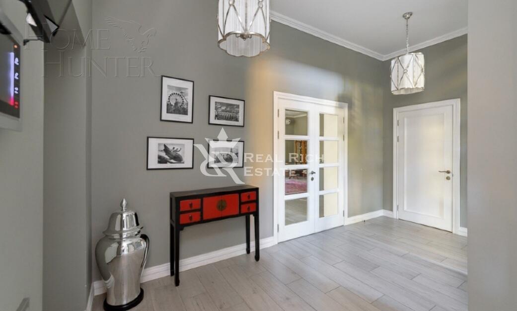 2-этажный коттедж 700 м² с отделкой