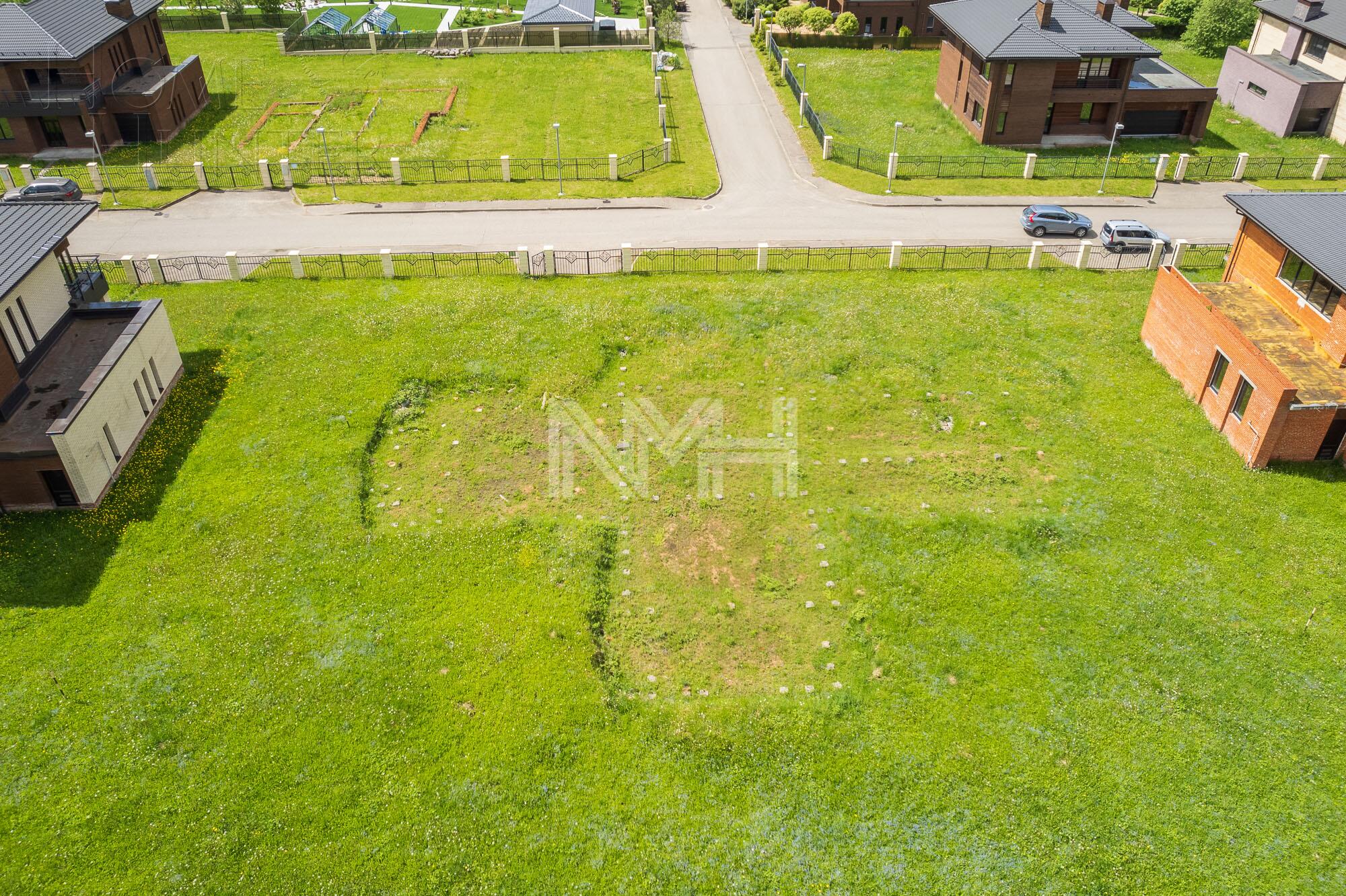 Участок 22.37 сот. в охраняемом поселке