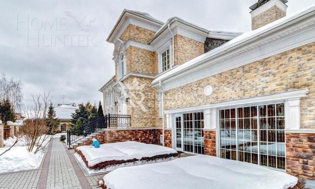 2-этажный коттедж 550 м² с отделкой