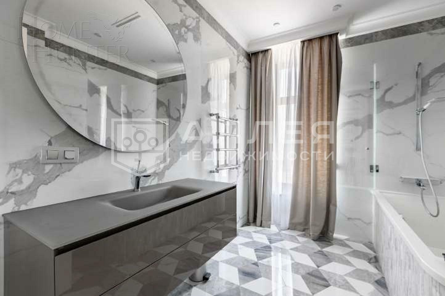 2-этажный коттедж 500 м² с отделкой