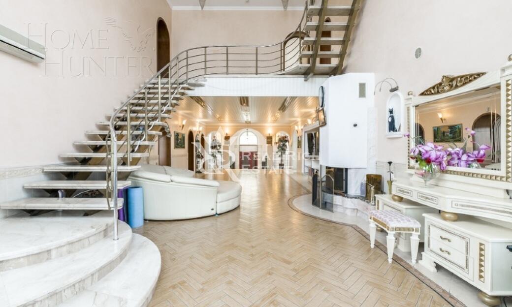 2-этажный коттедж 730 м² с отделкой