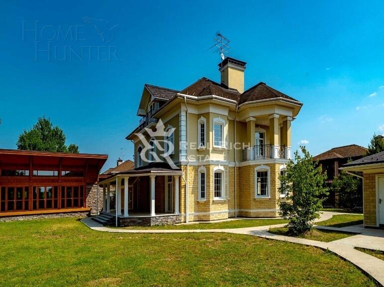 2-этажный коттедж 470 м² с отделкой