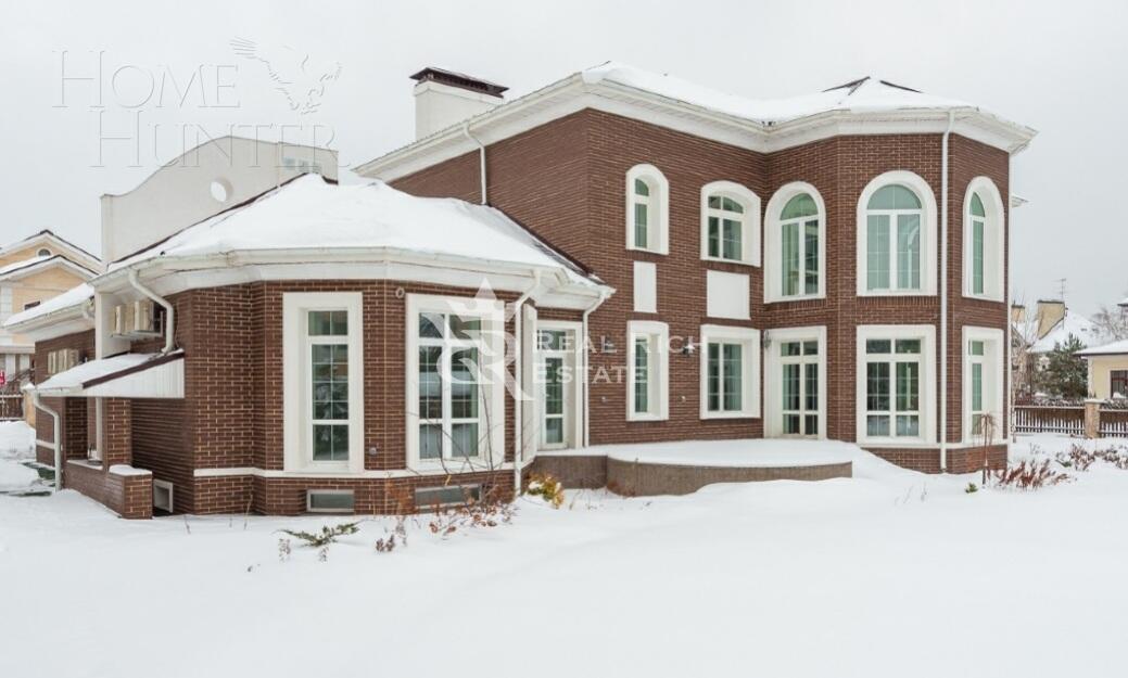 2-этажный коттедж 764 м² с отделкой