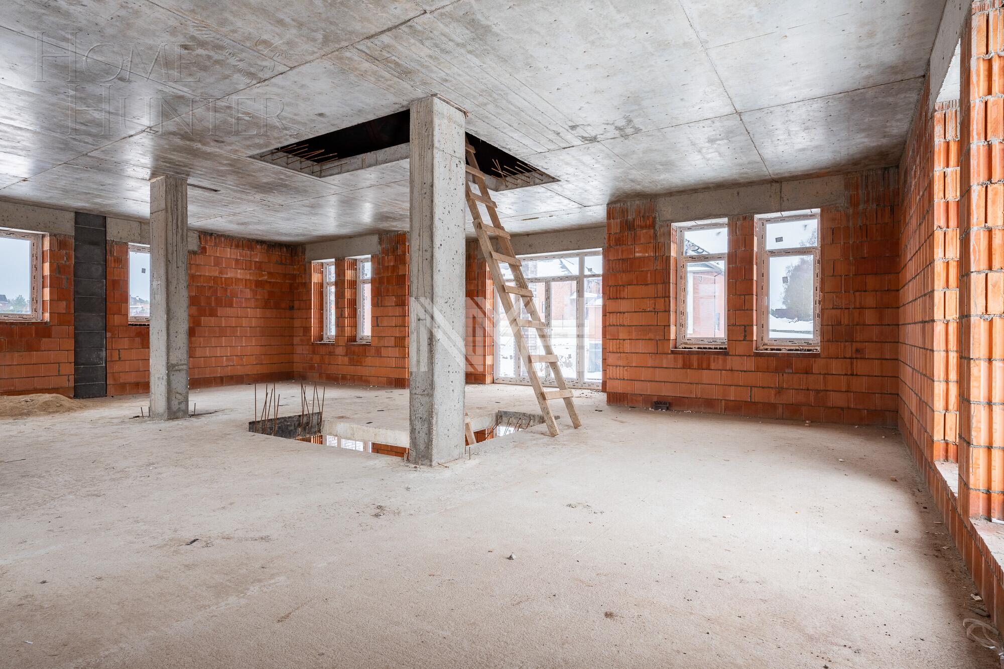 2-этажный коттедж 495 м² без отделки