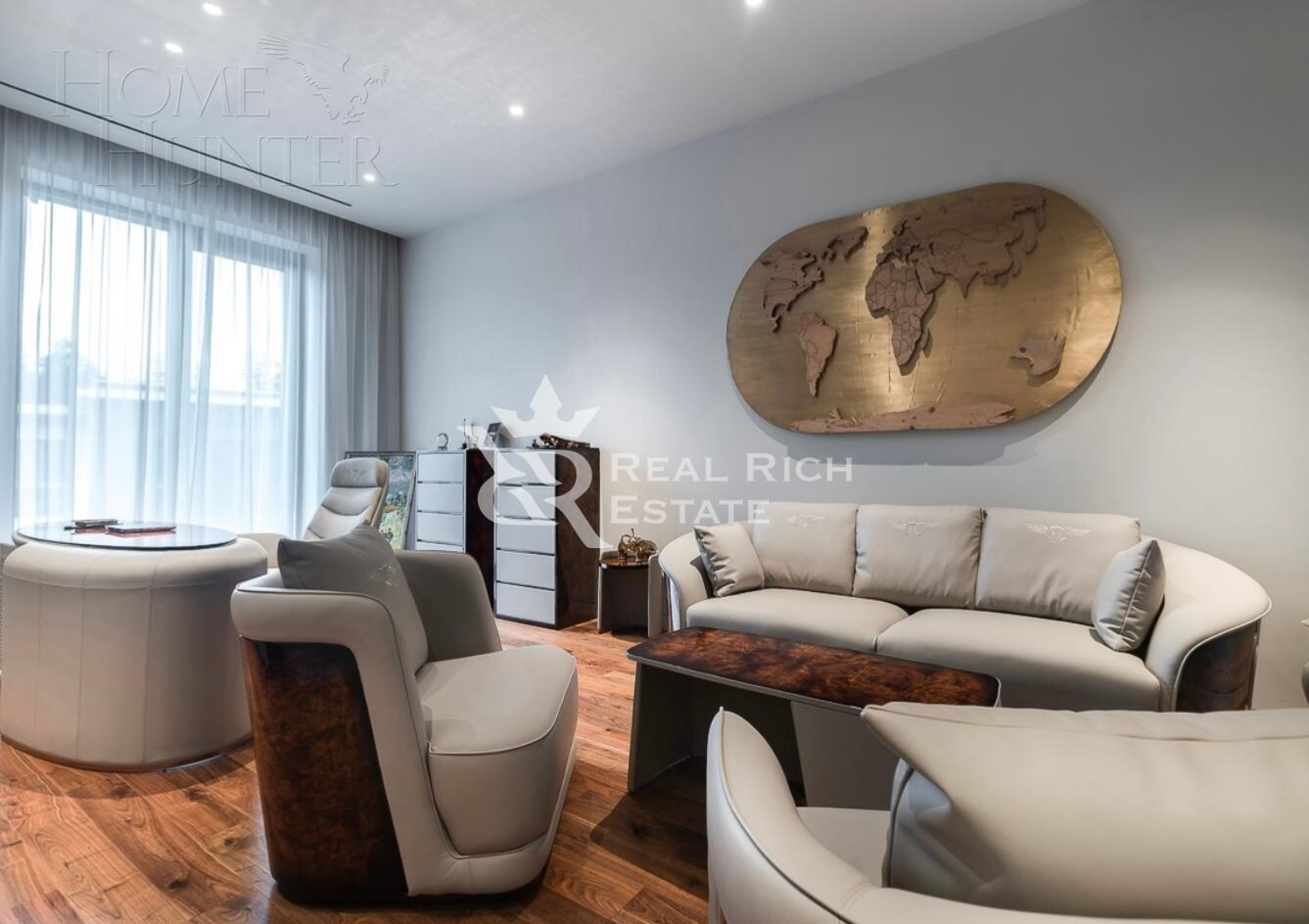 3-этажный коттедж 1 200 м² с отделкой