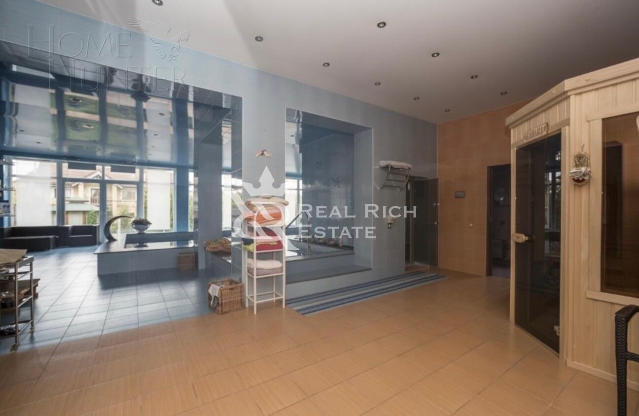 2-этажный коттедж 1 350 м² с отделкой