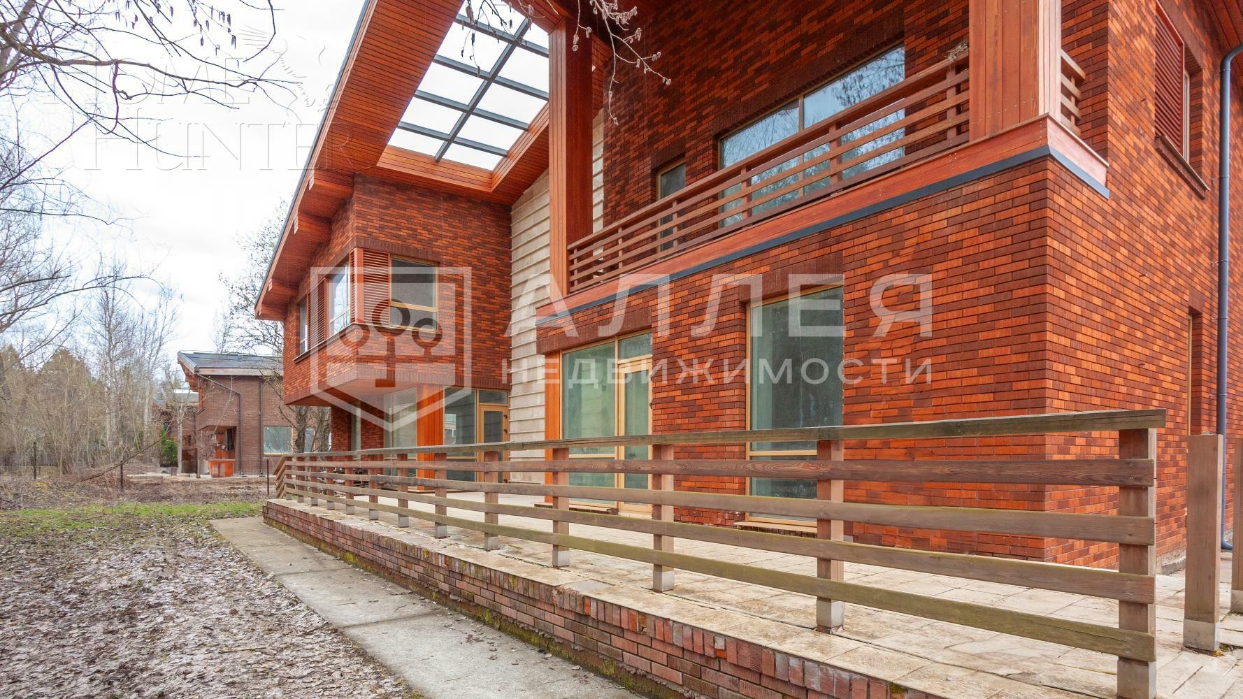 2-этажный коттедж 430 м² без отделки