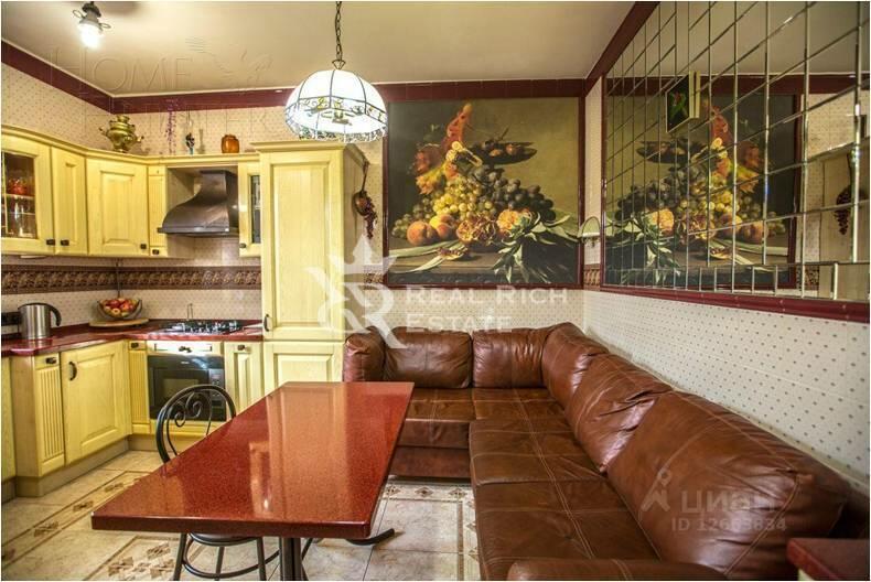 2-этажный коттедж 551 м² с отделкой