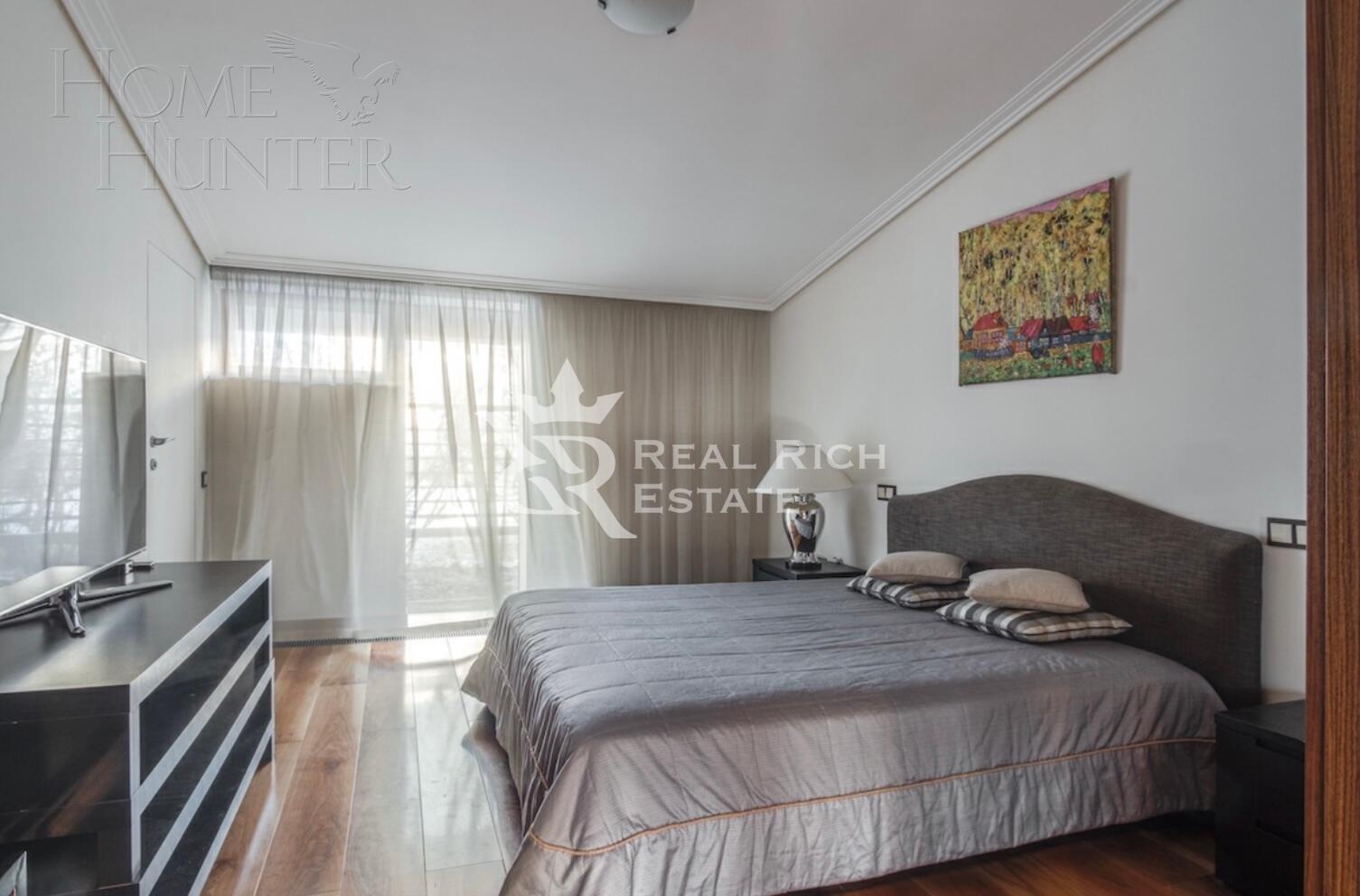 2-этажный коттедж 1 360 м² с отделкой