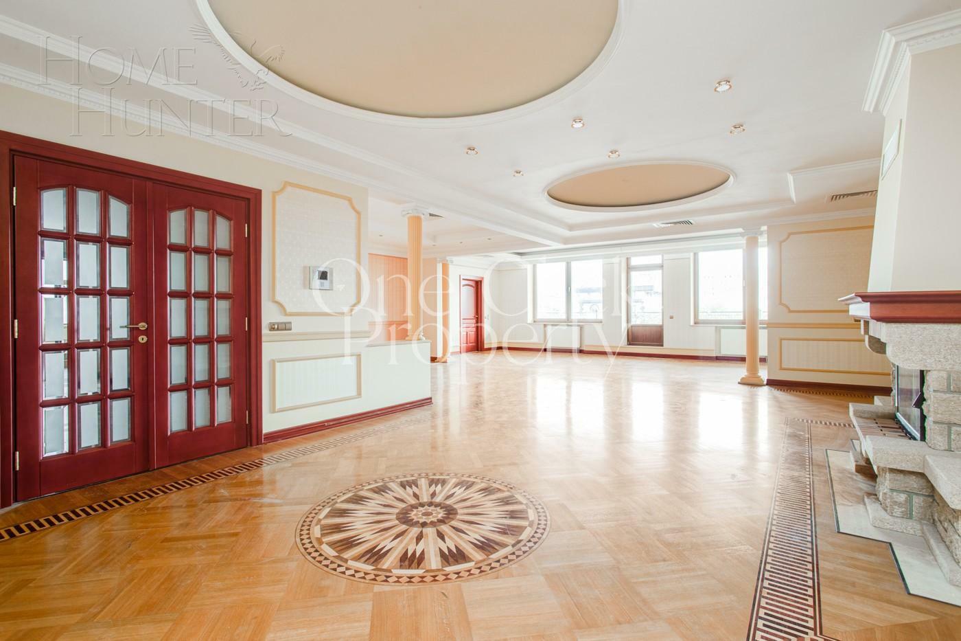 6-КОМН. КВАРТИРА С ОТДЕЛКОЙ 412 М² НА 4 ЭТАЖЕ