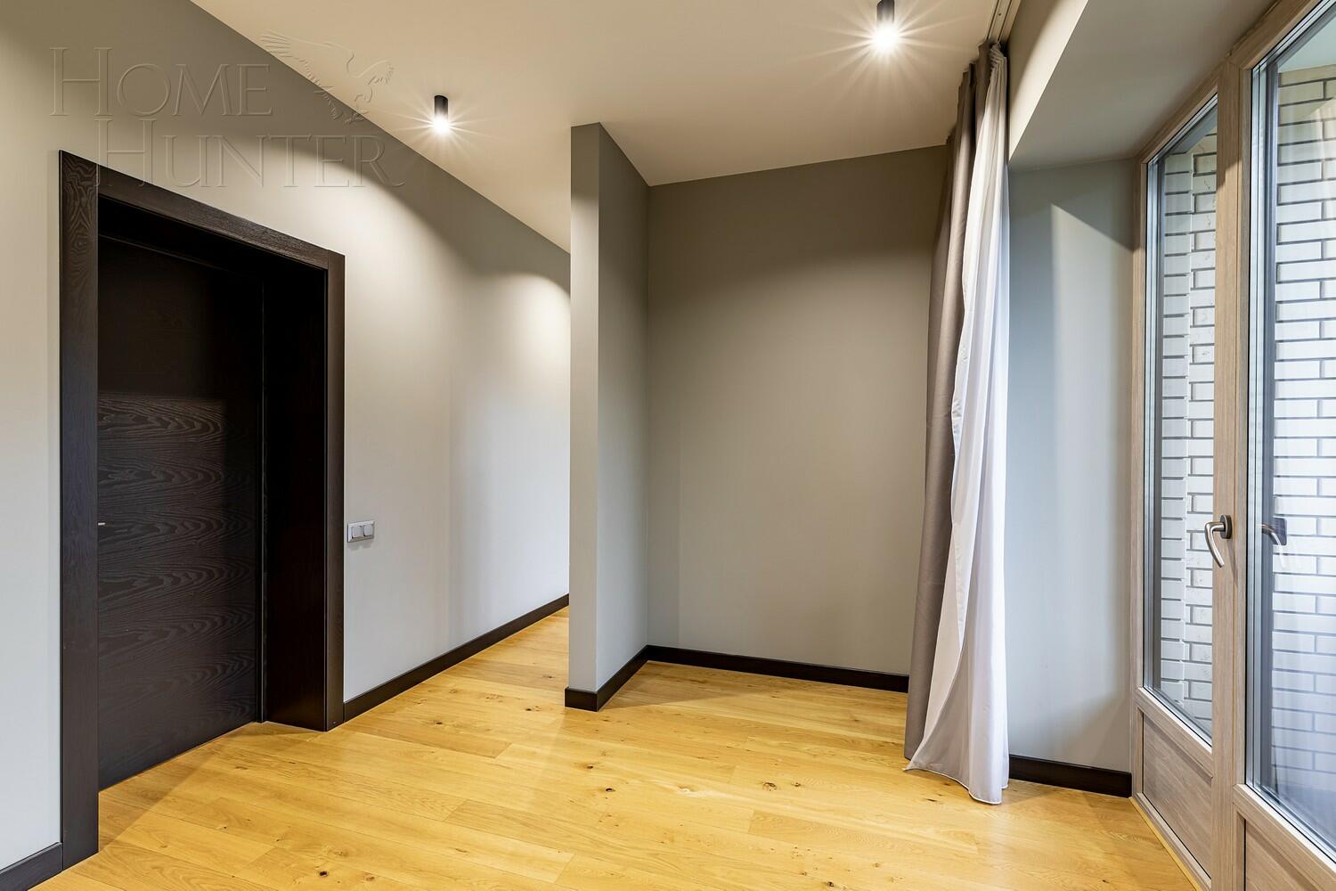 3-этажный коттедж 467 м² с отделкой