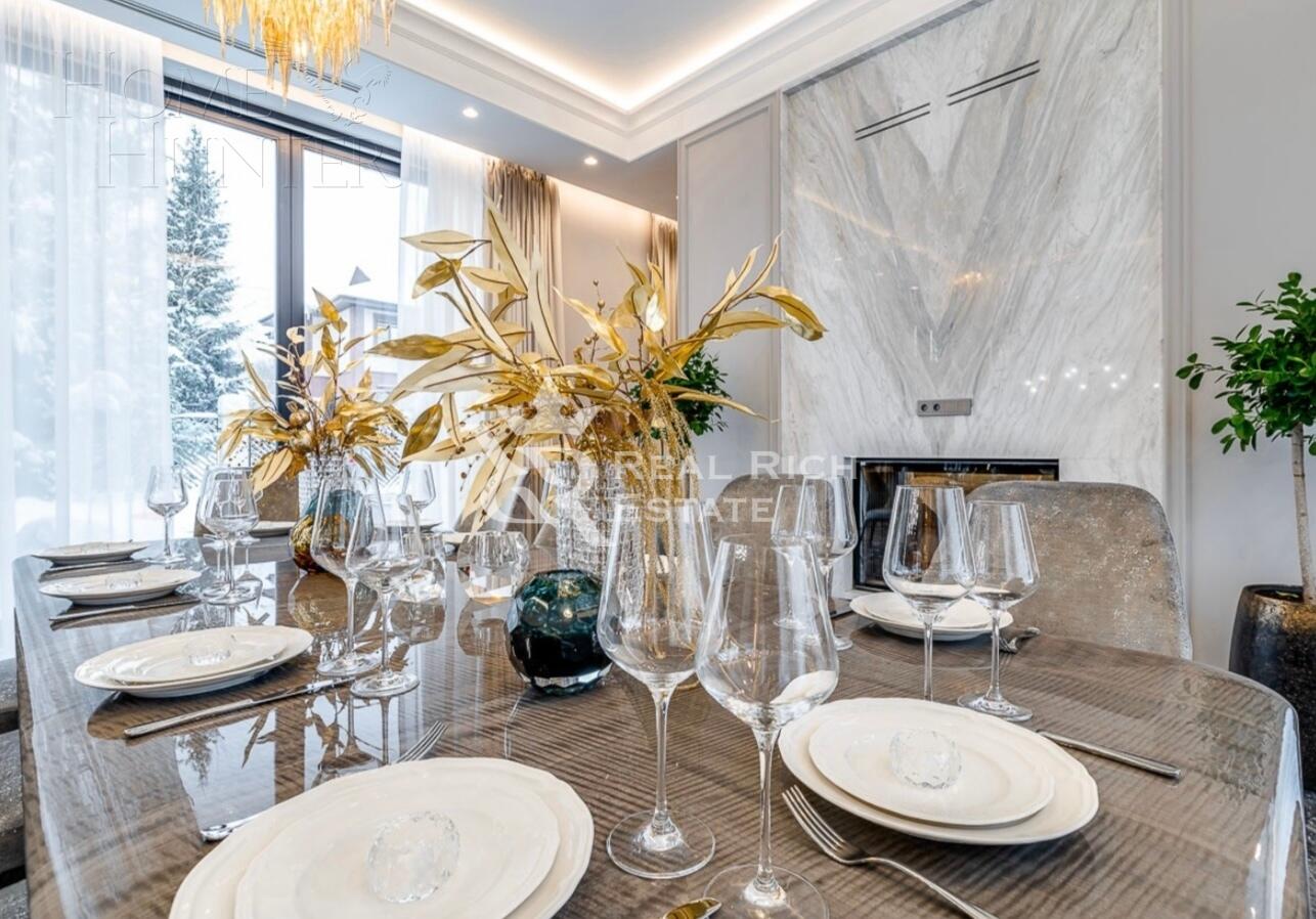 2-этажный коттедж 1 400 м² без отделки