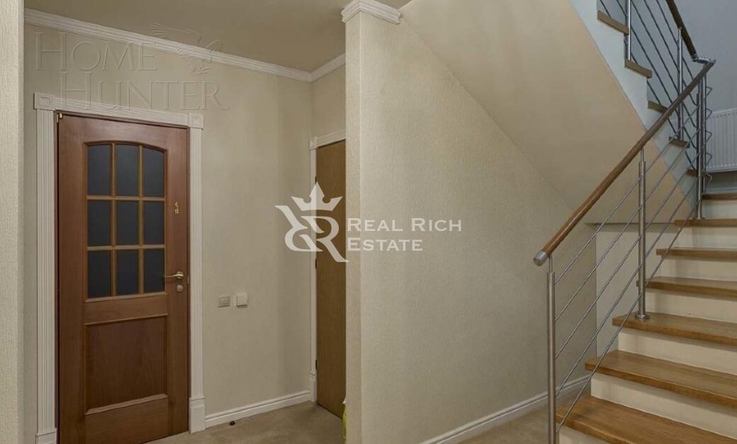 2-этажный коттедж 450 м² с отделкой