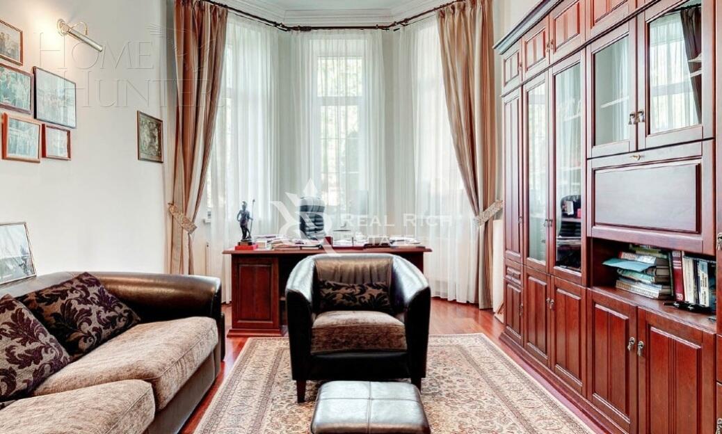 2-этажный коттедж 650 м² с отделкой