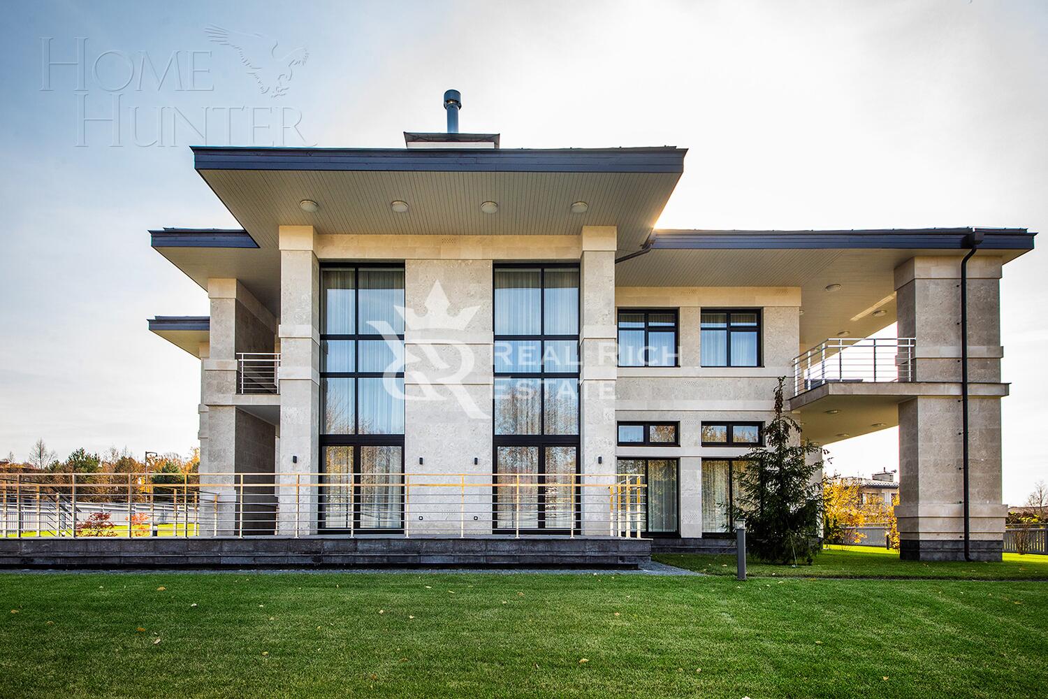 2-этажный коттедж 1 017.21 м² с отделкой