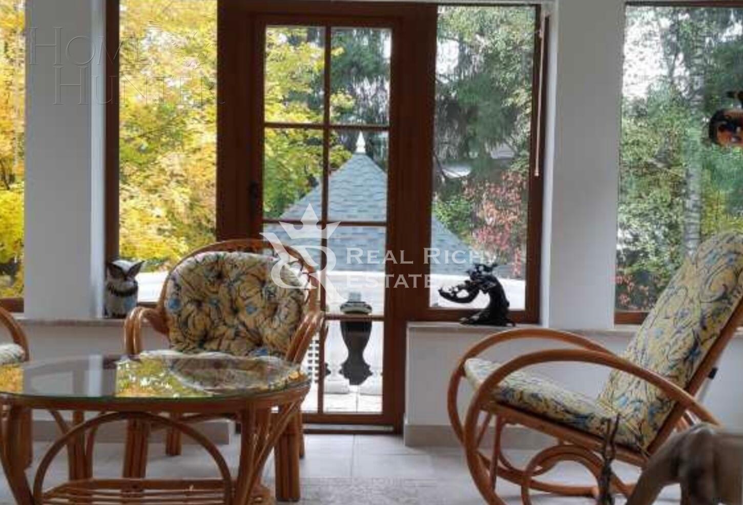 2-этажный коттедж 450 м² с отделкой