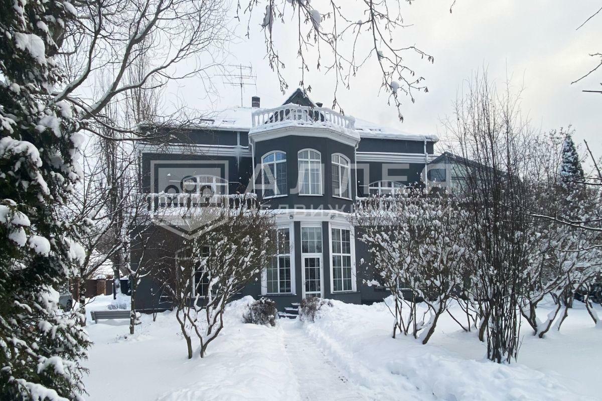 2-этажный коттедж 150 м² с отделкой