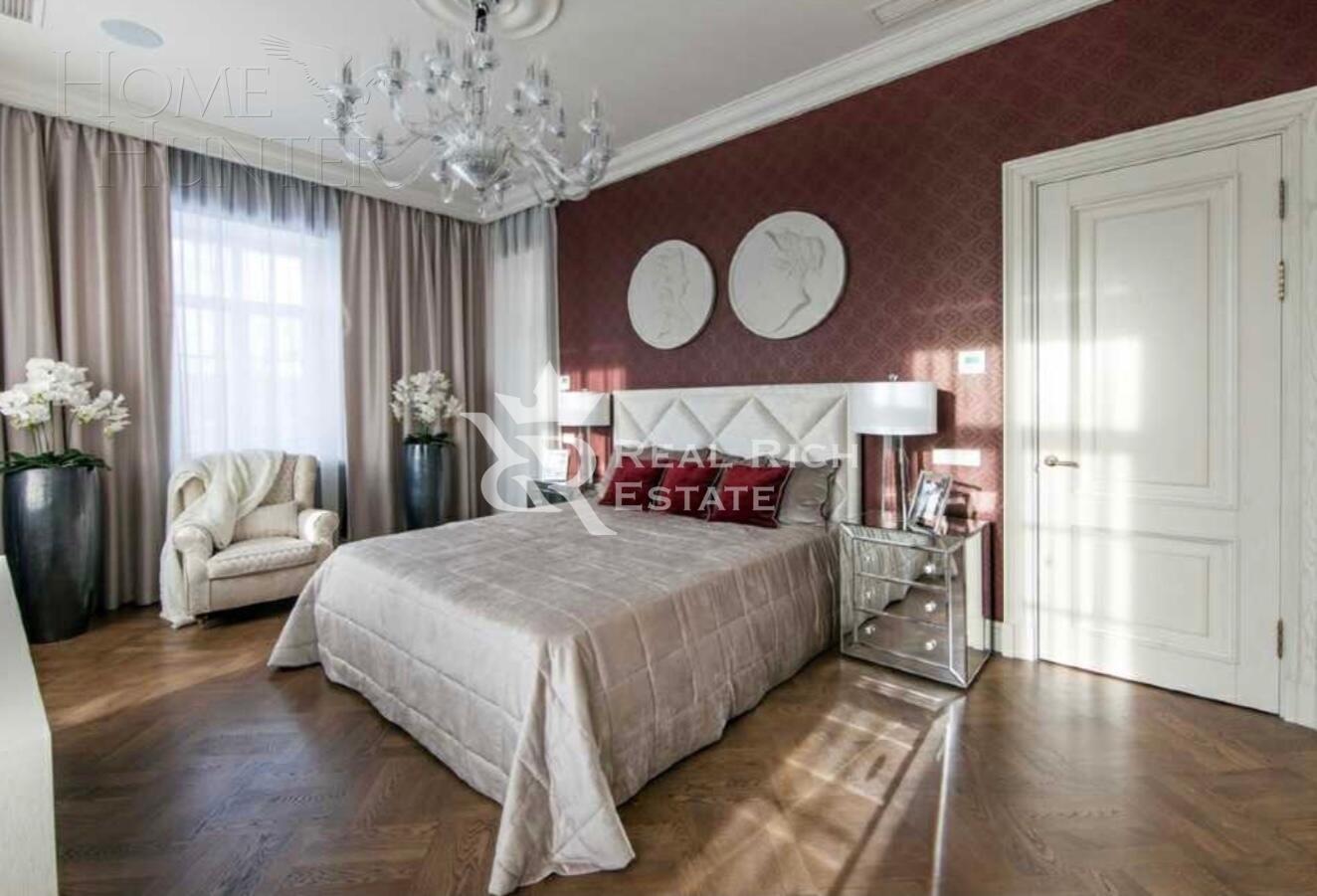 2-этажный коттедж 1 065 м² с отделкой