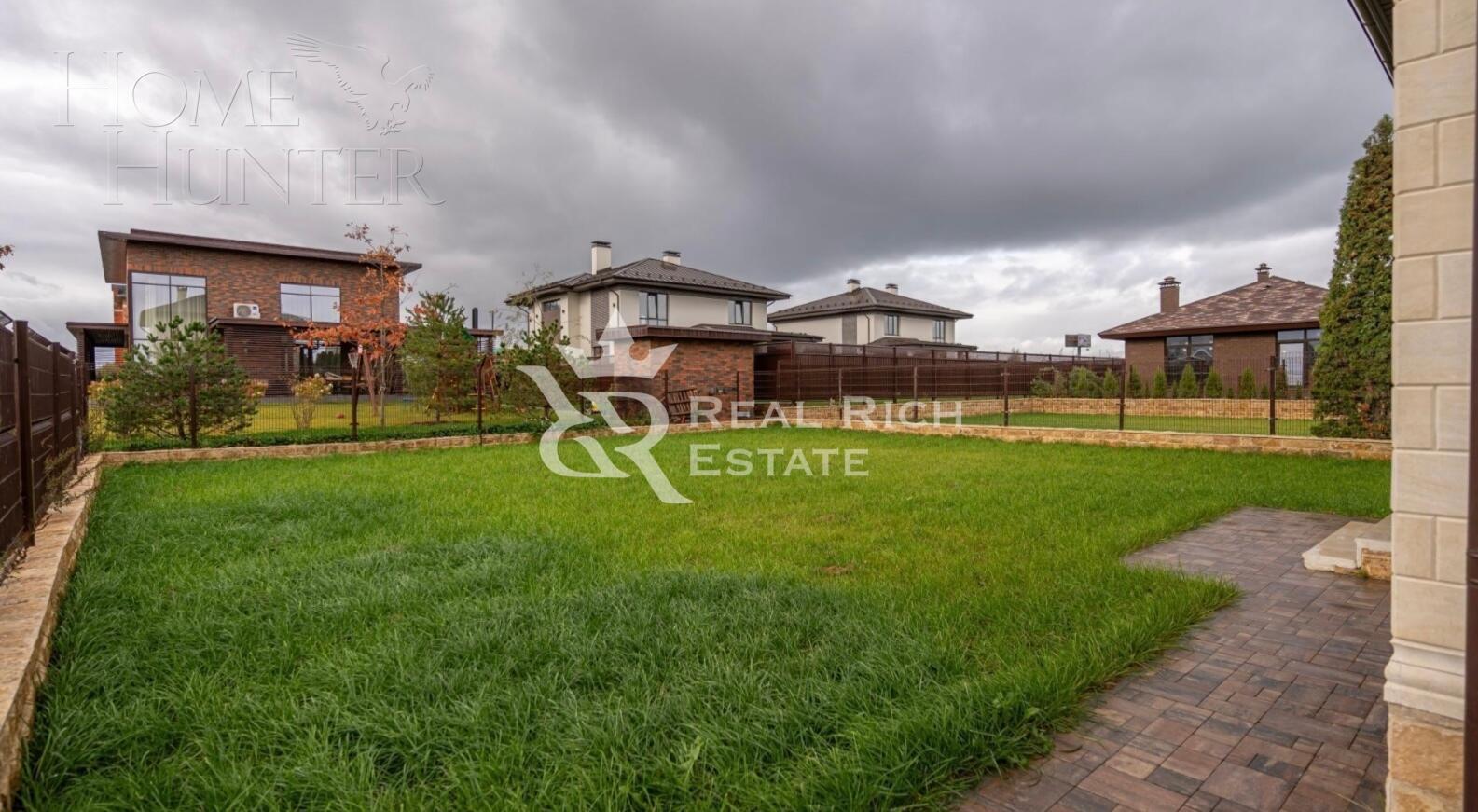 2-этажный коттедж 350 м² с отделкой