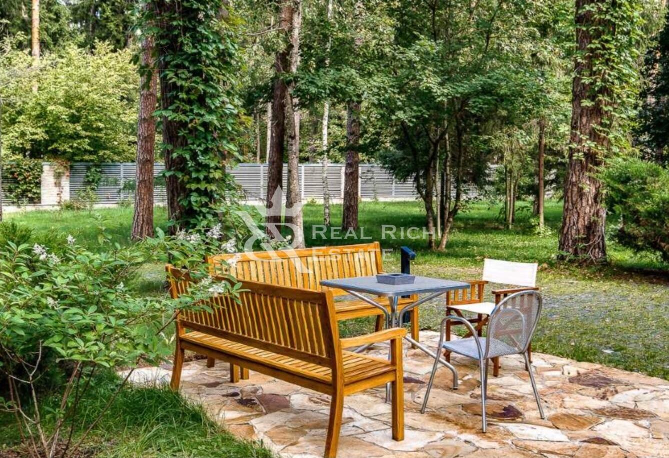 2-этажный коттедж 891 м² с отделкой