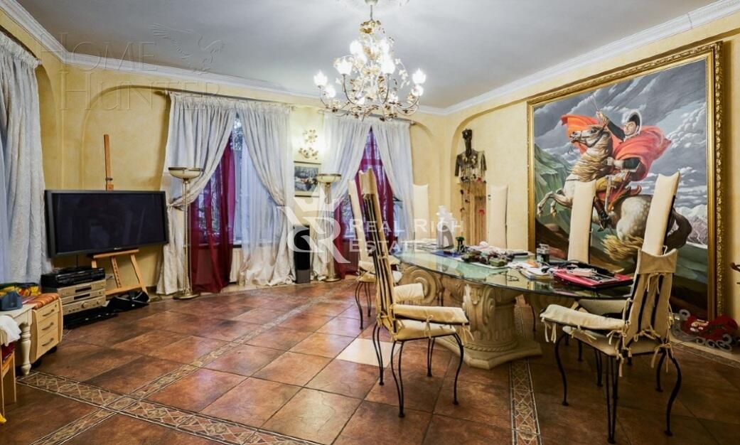 3-этажный коттедж 722 м² с отделкой